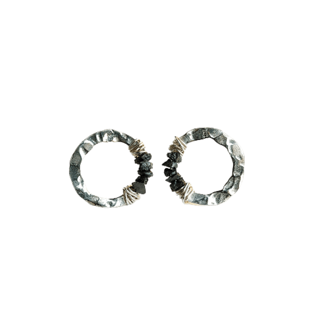 Cirkel oorstekers ruwe diamant