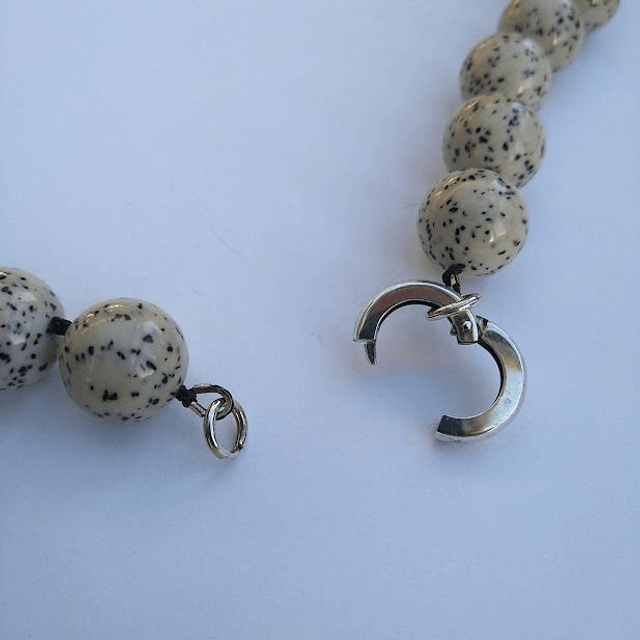 Collier met dalmatier jaspis