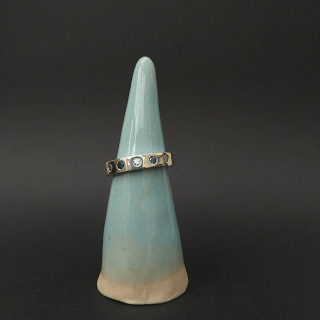 Ring ziconia's