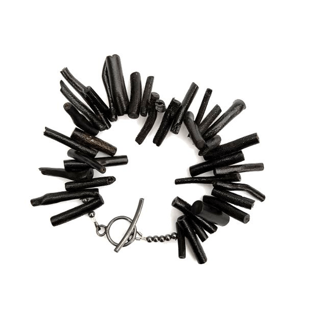 Armband met zwart sponskoraal 