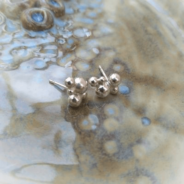 Bollen oorstekers zilver V