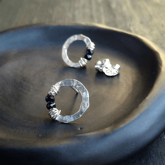 Cirkel oorstekers spinel