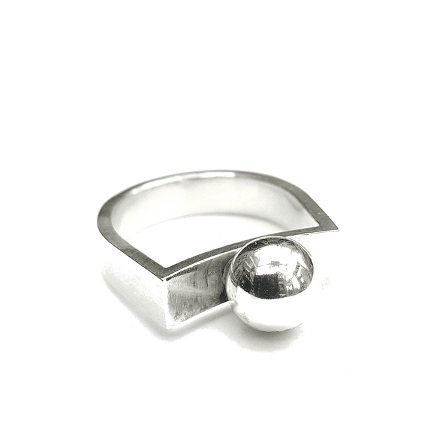 Ring met bol smal